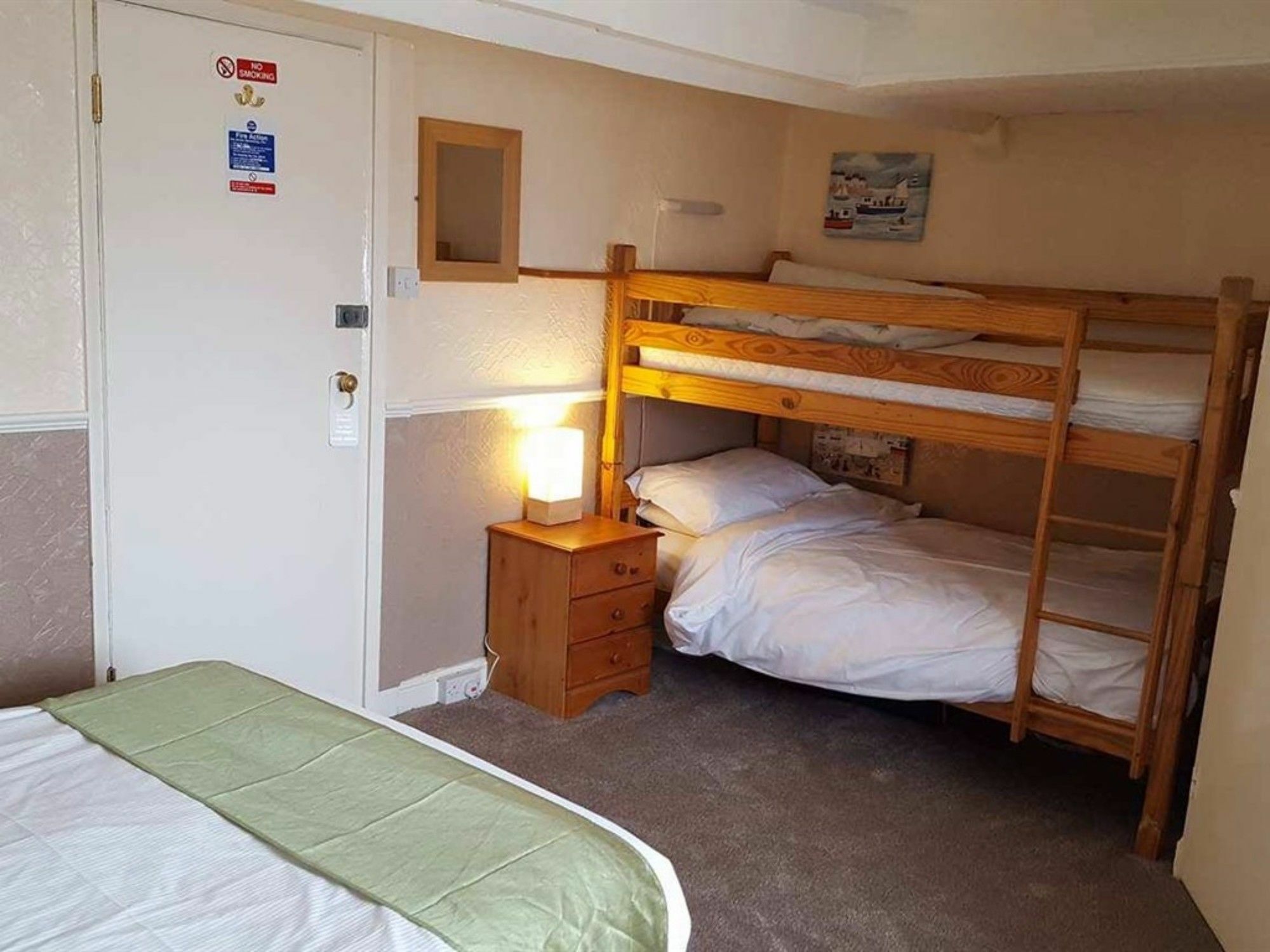 Kimberley Seafront Hotel スカーバラ エクステリア 写真