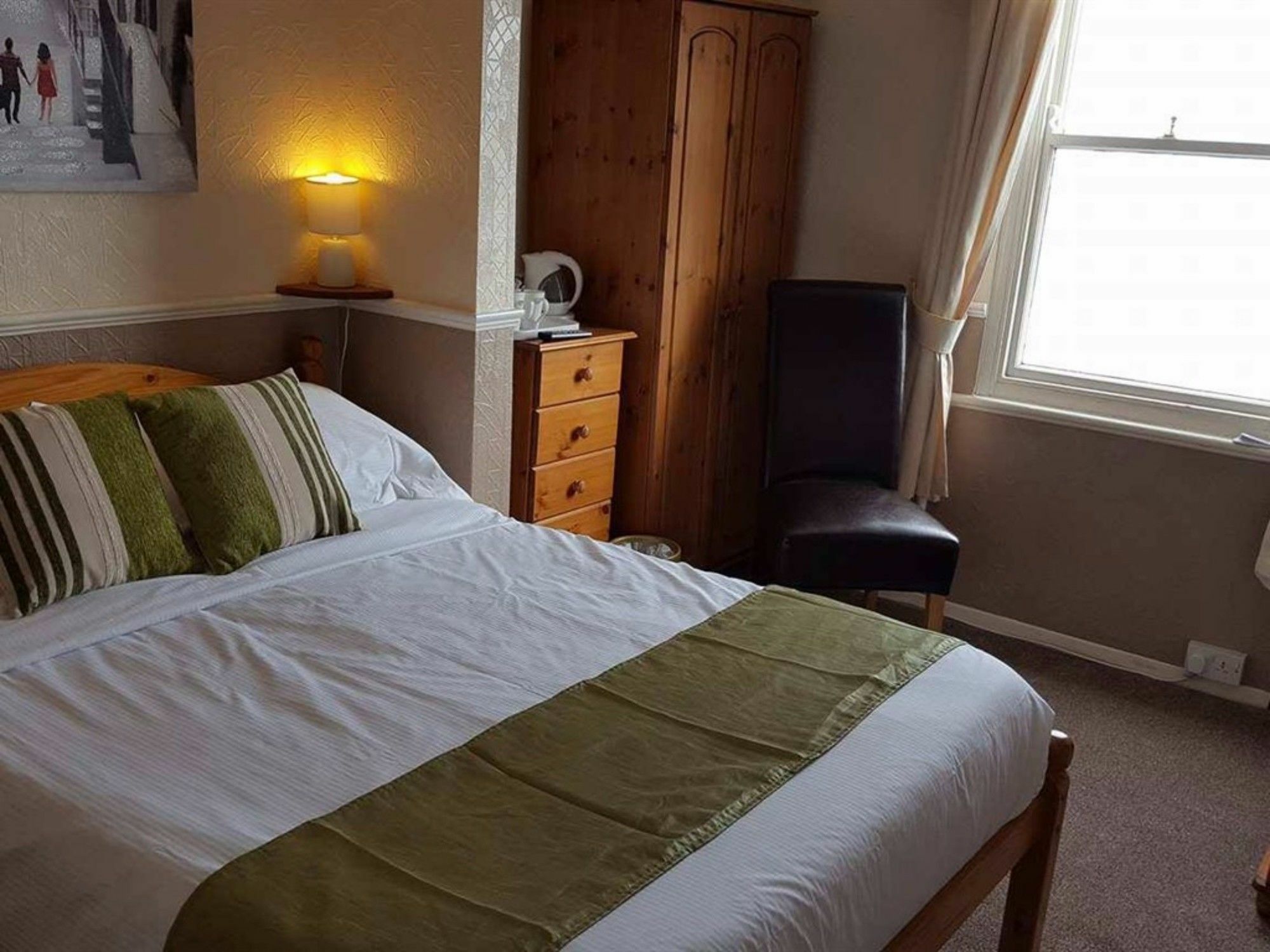 Kimberley Seafront Hotel スカーバラ エクステリア 写真